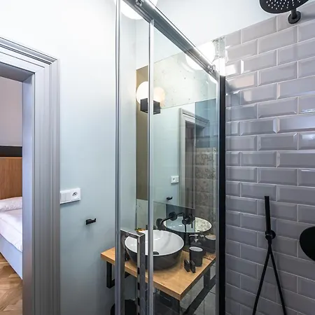Wishlist Old Residences - U Obecního Dvora 1 Apartment
