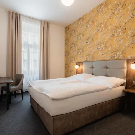 Ea Victoria 4* Prague