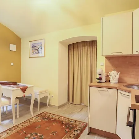 Bruno Apartment