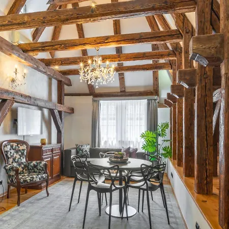 Chateau 9 By Adrez Apartamento Praga