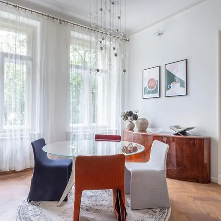 Elegant Paris Ave With A Terrace 公寓