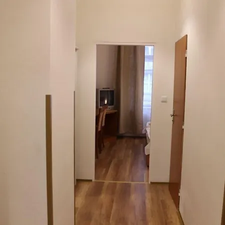 Gallery Sis Hotel 3*