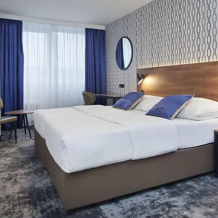 Orea Pyramida 4* Praga