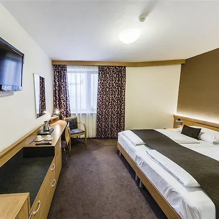 Archibald City Szálloda 4*
