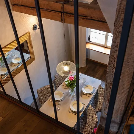 Miss Sophie's Charles Bridge 4*