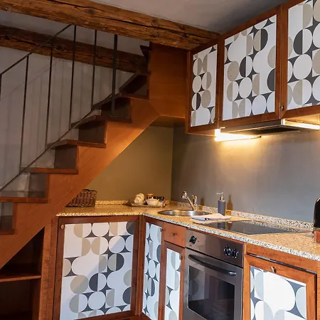 Hotel Miss Sophie's Charles Bridge 4*