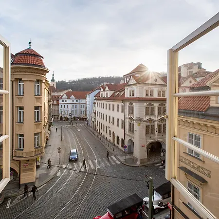 Miss Sophie's Charles Bridge Hotel Prag