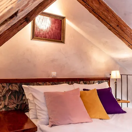 Hotel Miss Sophie's Charles Bridge