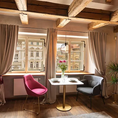 Miss Sophie's Charles Bridge Hotel 4*