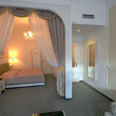 Hotel Ambassador Zlata Husa Prague