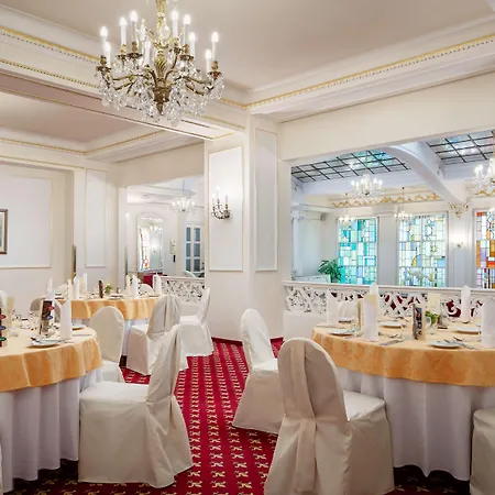Hotel Ambassador Zlata Husa