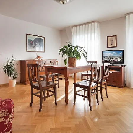 Hotel Suite Home Prague