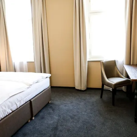 Ea Victoria Hotel 4*