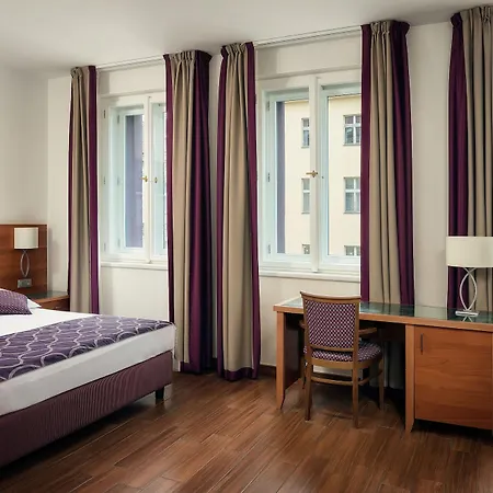 Hotell Galileo Prag