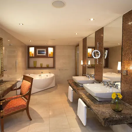 Hilton Hotel