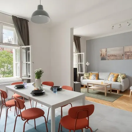 Apartment Next To Wenceslas Square By Days *