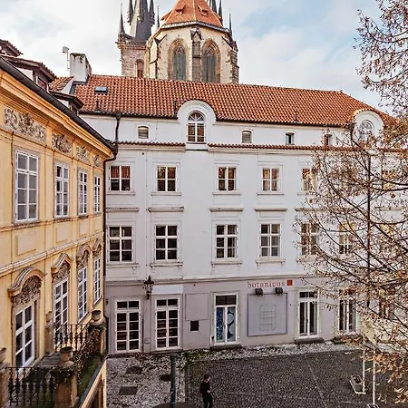 Women's Only - Female Only Hostel Prague