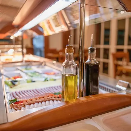 Grand Relax & Wellness & Beer & Thermal In Meteor Plaza - Since 1307
