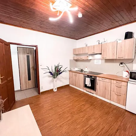 Apartment 3 In 1 Location *