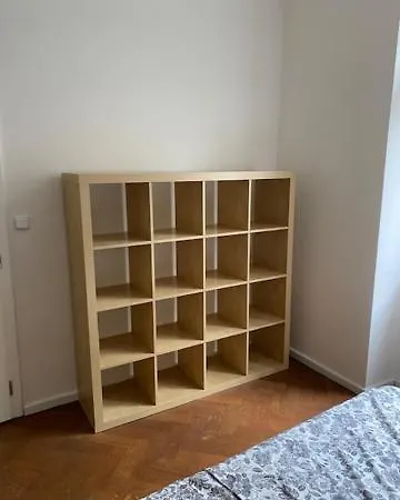 Large 3 Bedroom Family Close To The River Apartman
