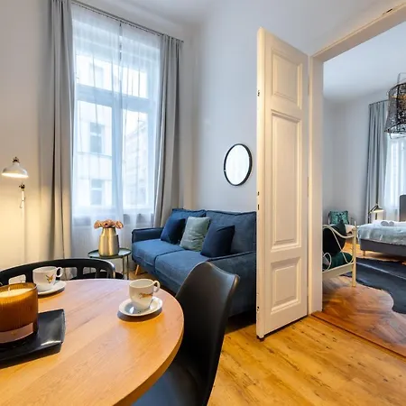 Charming 1 Bedroom In The Center Of Apartment Prague