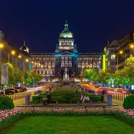 Black Gold Kingdom Apartament Praga