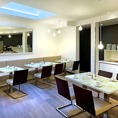 Pure White Hotel Prague
