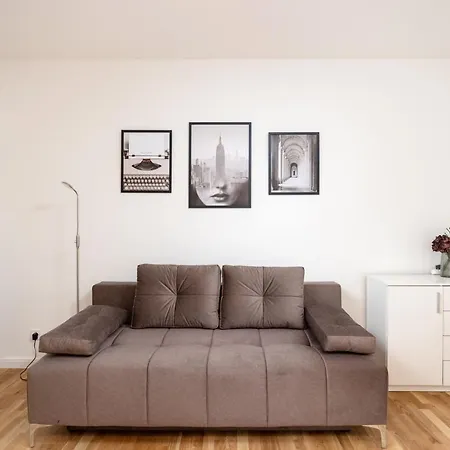 Florenc New Town Apartment Prague
