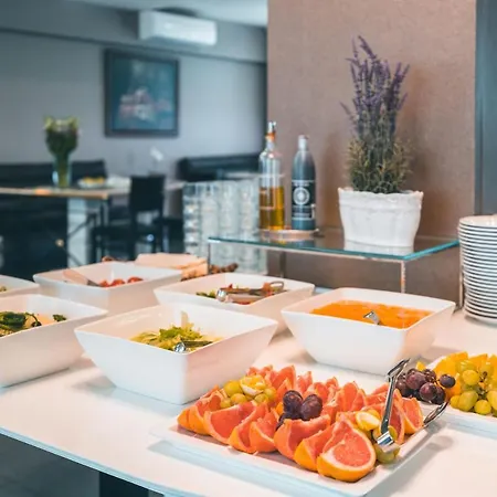 Elysee Hotell 4*