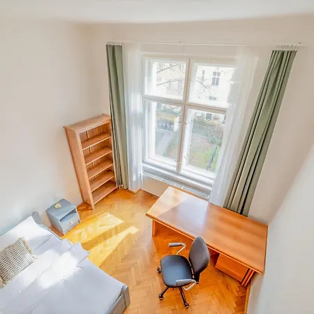 Vintage Vogue By Rentez Apartment Prague