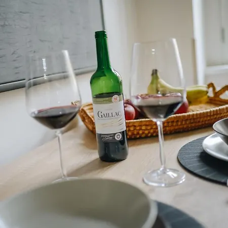 Apartment Cozy & Comfortable Walking Anywhere Want Sen Prague