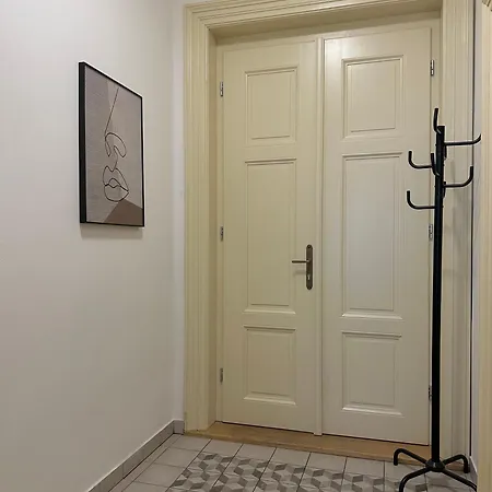 Apartment Utulny V Centru Prahy *