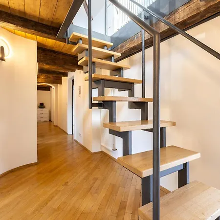 Luxury Retreat By Charles Bridge Apartment *