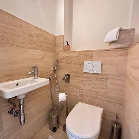 3bdr Bohemian Style Flat With Balcony Apartment Prague