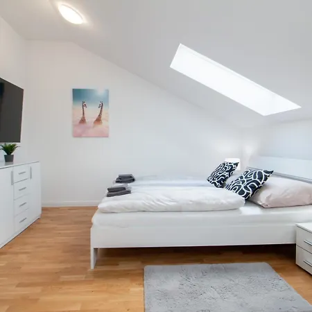 Apartment Washingtonova Cr *