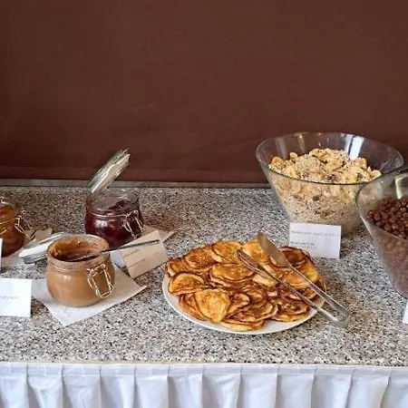 Legie Hotel 3*