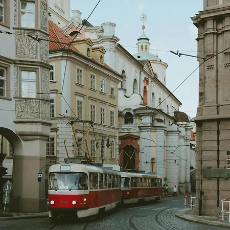 New Design & Style 50m From Wenceslas Square Lägenhet
