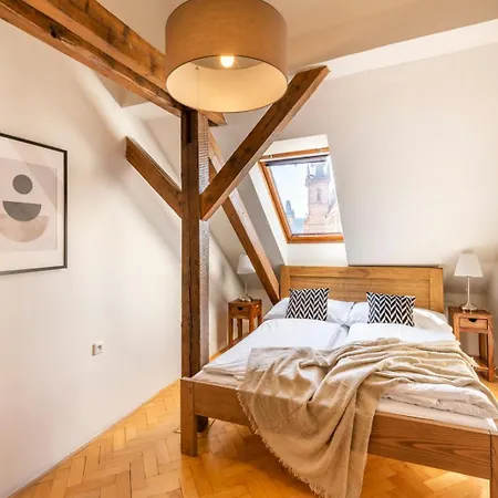 Old Town Square 4*