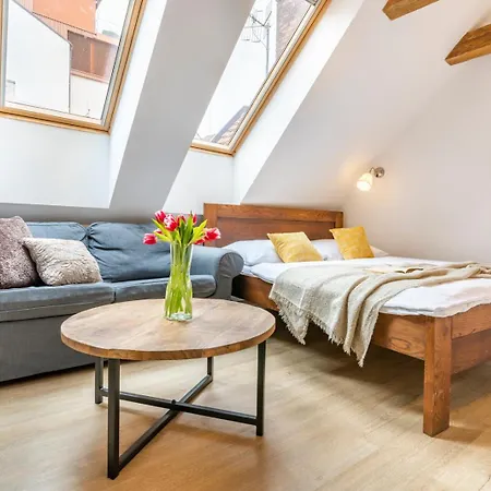 Old Town Square Aparthotel 4*