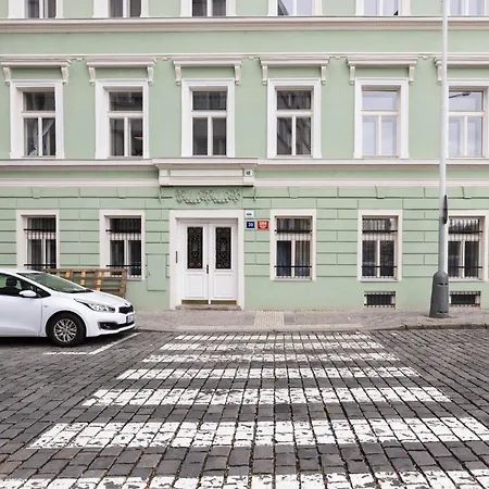 Apartment Florenc New Town *