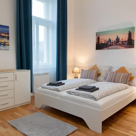 Washingtonova Cr Apartment Prague