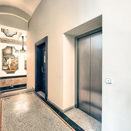Milosrdnych Apartamento *