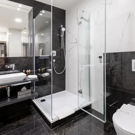 Ikona 3* Praga