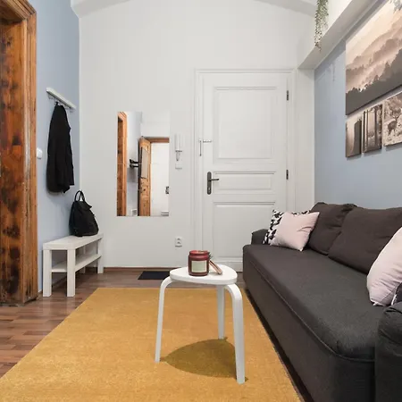 Apartment Next To Wenceslas Square By Days