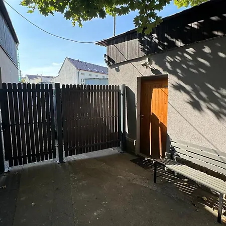 Albergue Seven *