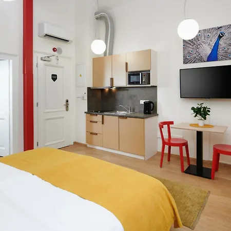 Nest By Adrez Apartament *