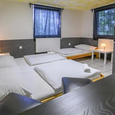 Albergue Seven *
