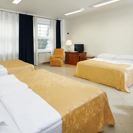 Bologna 4*