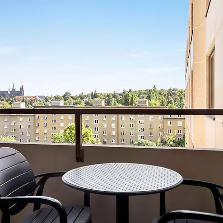 Hotell Vienna House By Wyndham Diplomat 4*