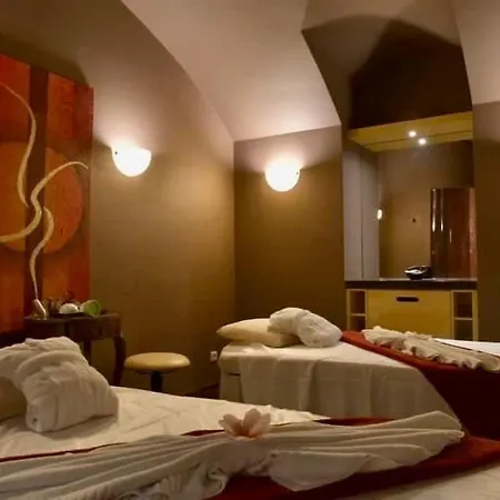 Le Palais Art Hotel